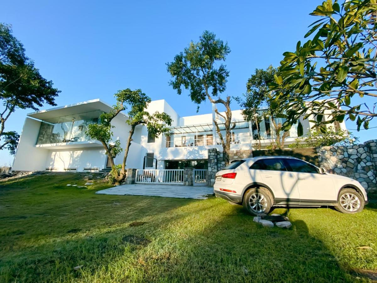 Vanantra Resort Rishikesh Exterior photo